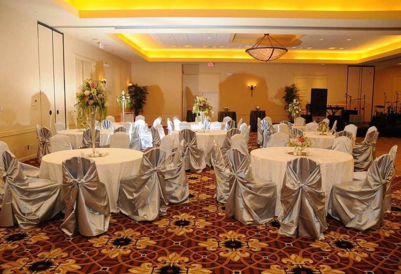 هتل Travelodge Lafayette