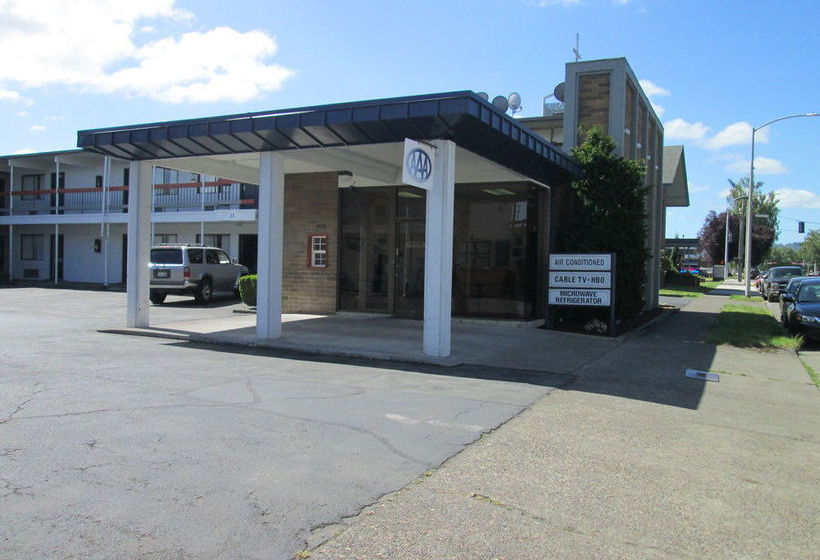 Отель Travelodge Longview