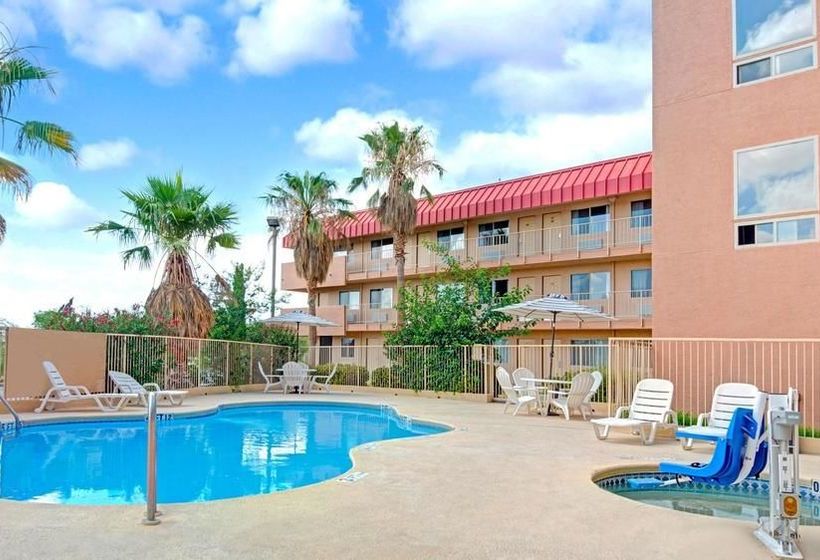 Magnuson Hotel El Paso West