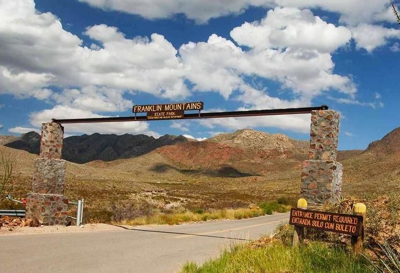 Magnuson Hotel El Paso West