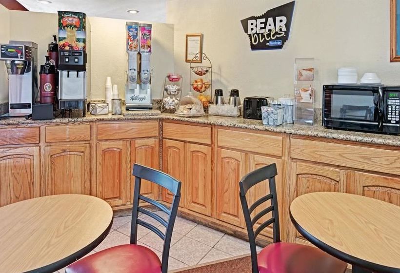 Magnuson Hotel El Paso West