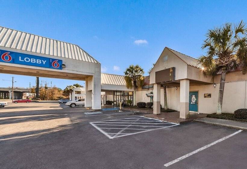 Motel 6 Florence, Sc