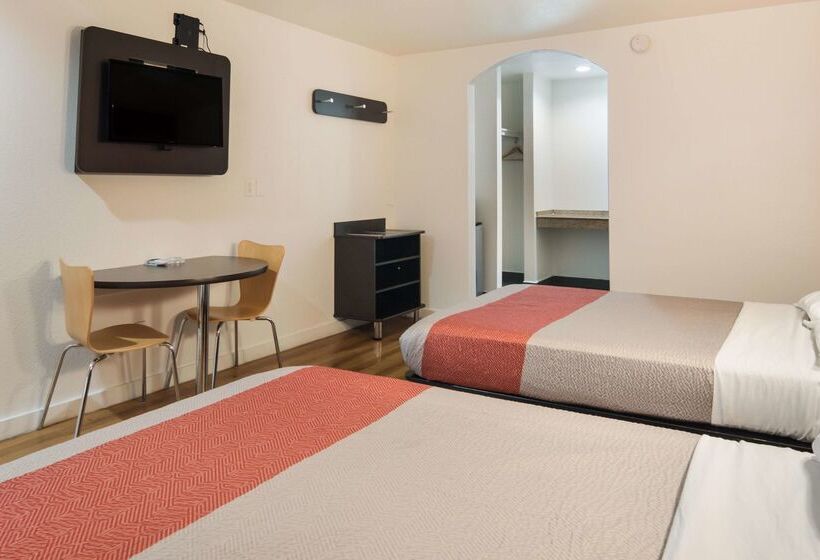 Motel 6fort Worth, Tx Seminary