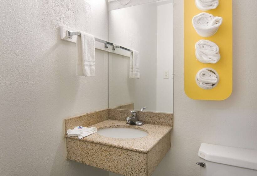 Motel 6fort Worth, Tx Seminary