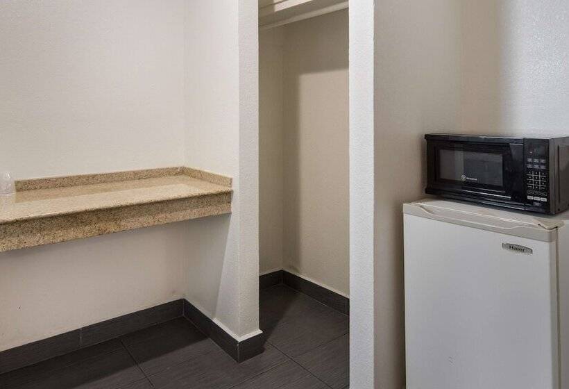 Motel 6fort Worth, Tx  Seminary