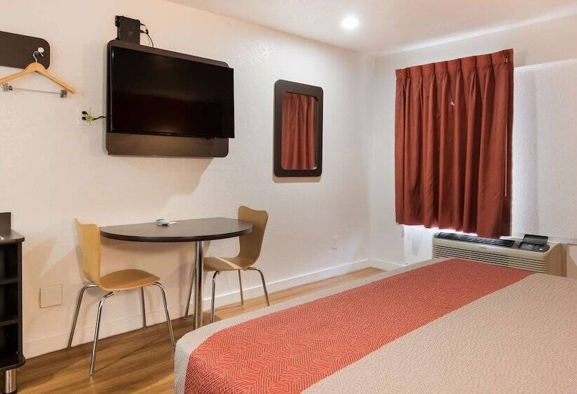 Motel 6fort Worth, Tx  Seminary