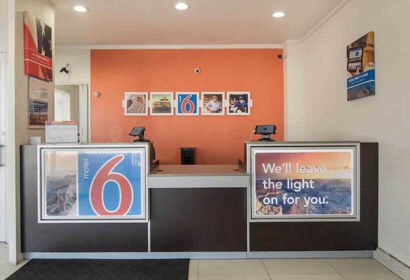 Motel 6fort Worth, Tx  Seminary