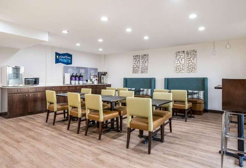 모텔 Clarion Pointe East Lansing University Area