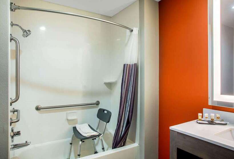 فندق على الطريق La Quinta By Wyndham Pittsburg