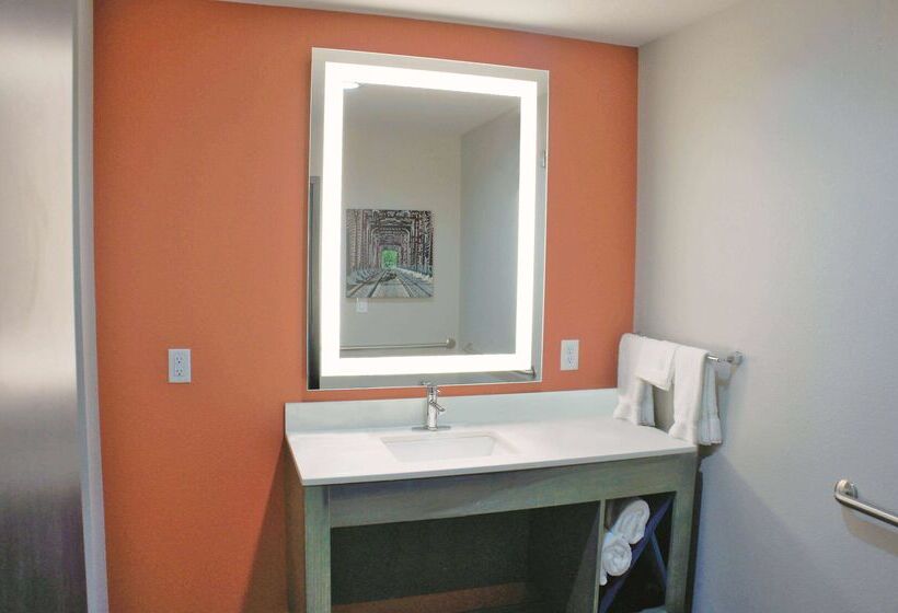 فندق على الطريق La Quinta By Wyndham Pittsburg