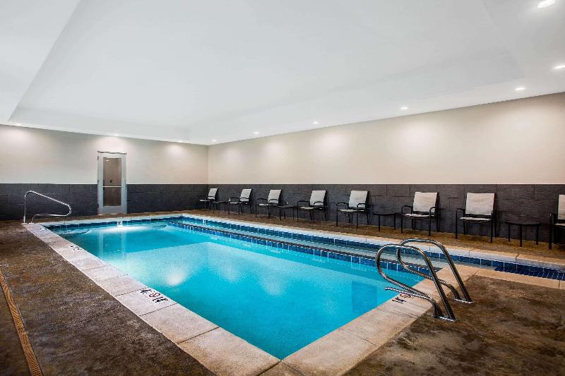 فندق على الطريق La Quinta By Wyndham Pittsburg