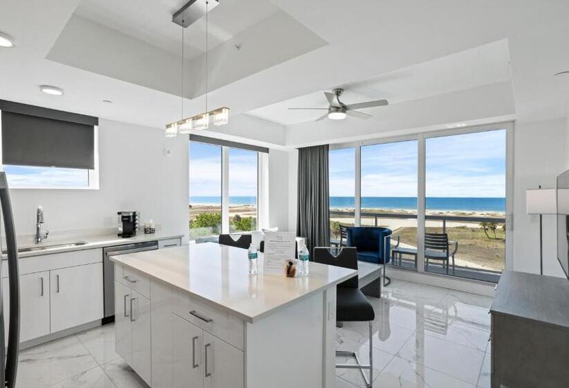 מוטל Ocean Club Treasure Island