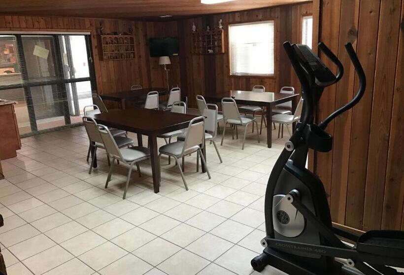 فندق على الطريق Travel Inn