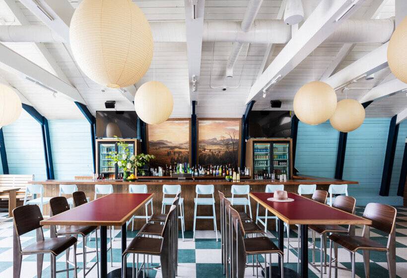 استراحتگاه Outbound Stowe