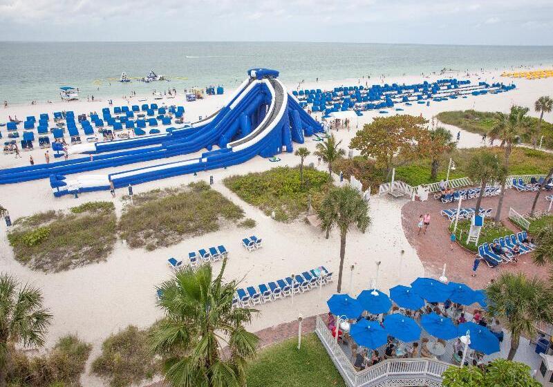 منتجع Island Grand At Tradewinds