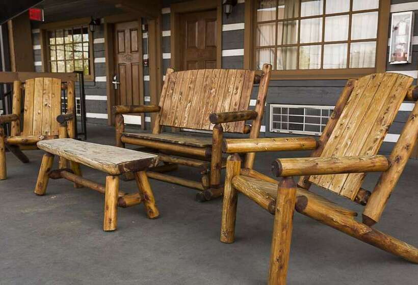 מוטל Timbers Lodge