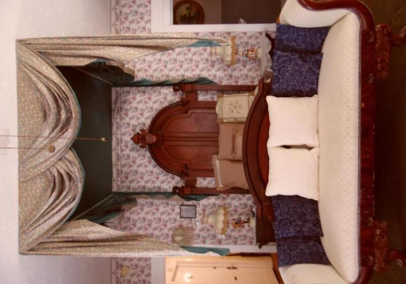 Topaz Motel  Flagler Beach