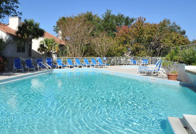 Tops'l Beach & Racquet Resort