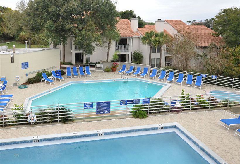 Tops'l Beach & Racquet Resort