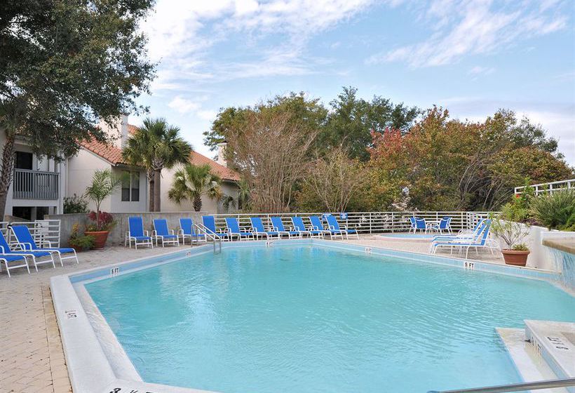 Tops'l Beach & Racquet Resort