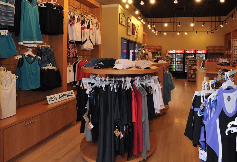 Tops'l Beach & Racquet Resort