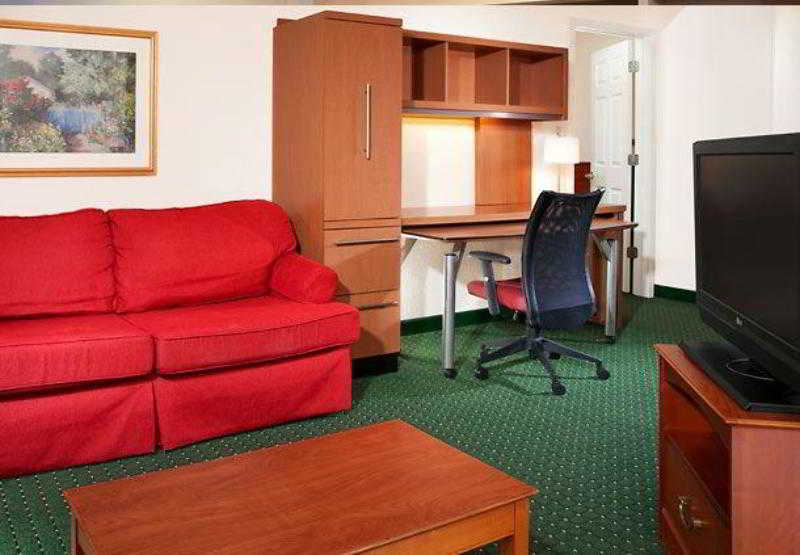 Towneplace Suites By Marriott Findlay