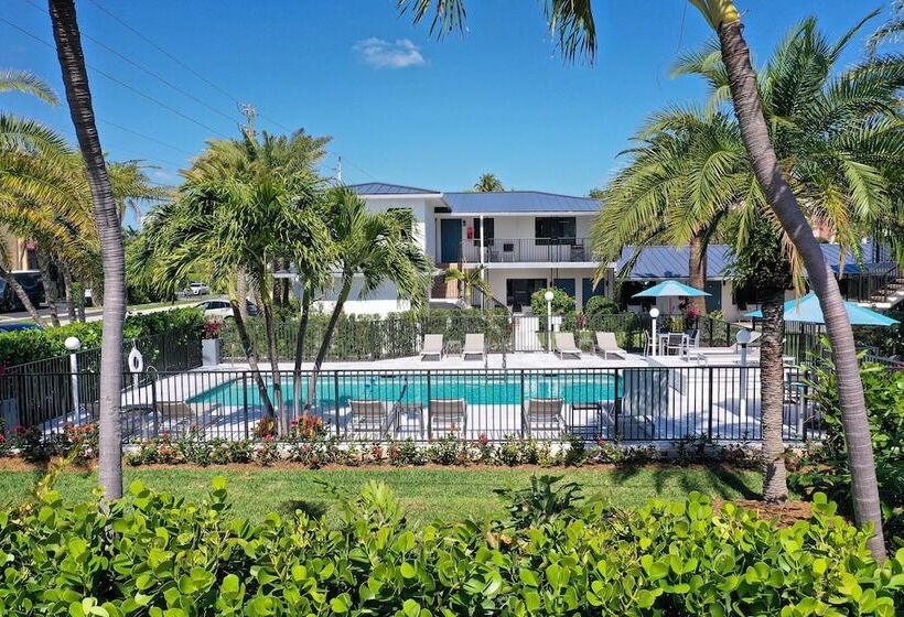 Tropic Isle Beach Resort