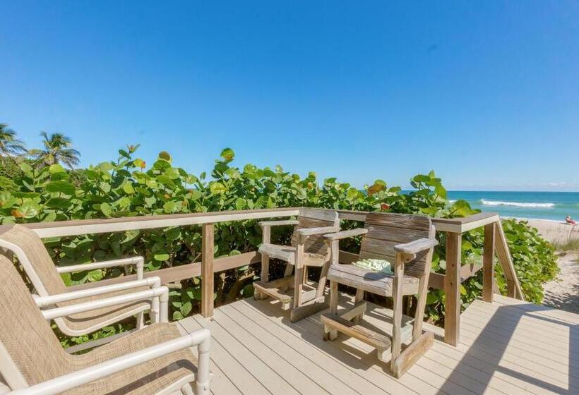 Tuckaway Shores Resort