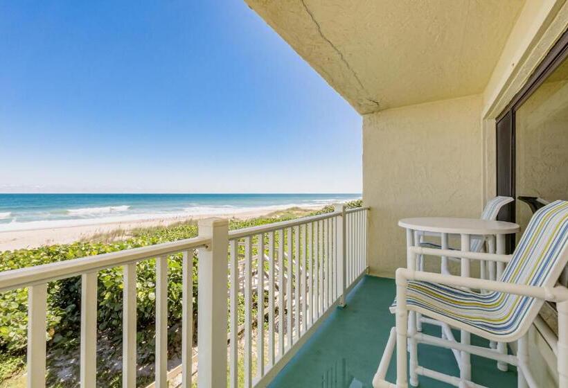 Tuckaway Shores Resort