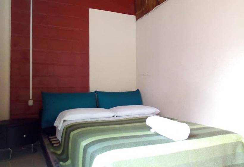 הוסטל Hospedaje Casa Playa