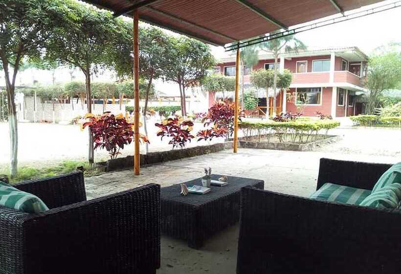 הוסטל Hospedaje Casa Playa