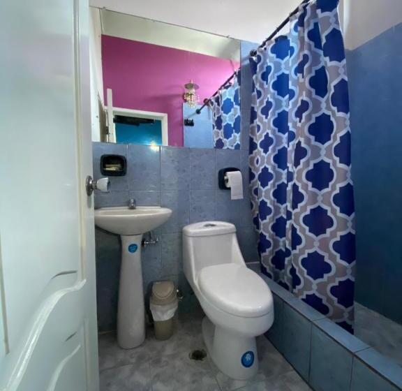 旅馆 Hostal Puerto Azul