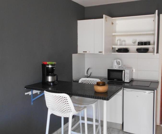 Beach Boys Resort - Men Only