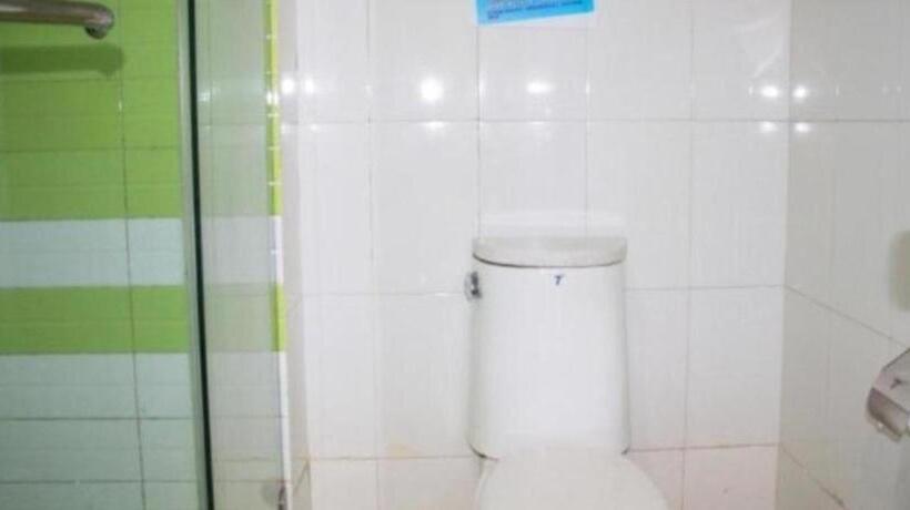 בית מלון כפרי 7 Days Inn Changsha Xingsha Zhongmaocheng Windows Of The World