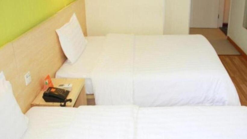 בית מלון כפרי 7 Days Inn Changsha Xingsha Zhongmaocheng Windows Of The World