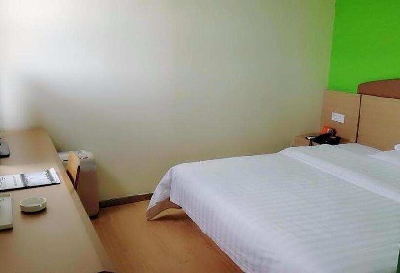 בית מלון כפרי 7 Days Inn Changsha Xingsha Zhongmaocheng Windows Of The World