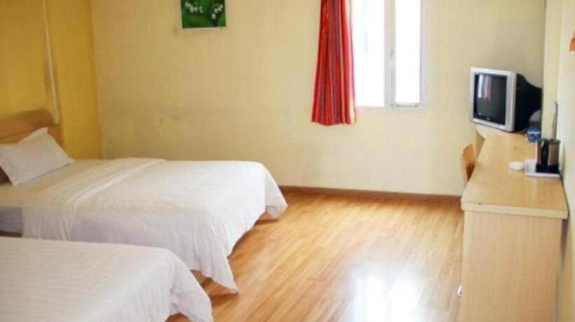 בית מלון כפרי 7 Days Inn Changsha Xingsha Zhongmaocheng Windows Of The World