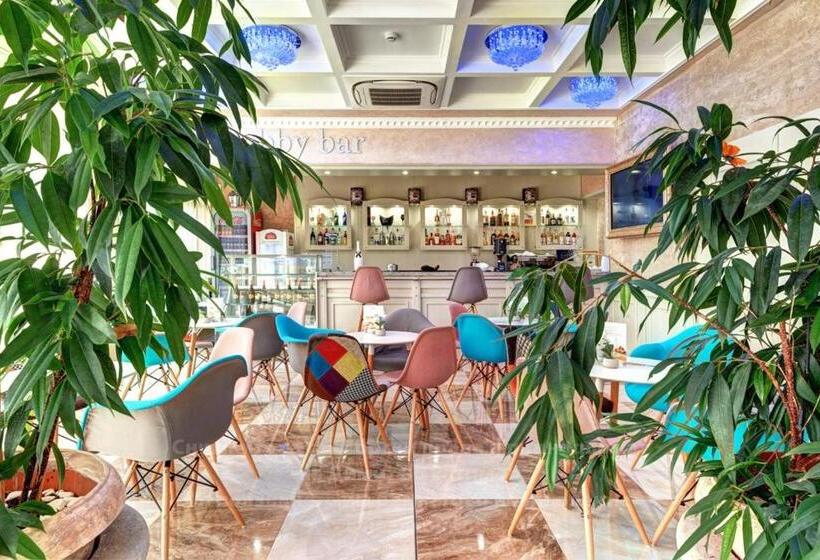 ホテル Siena Palace