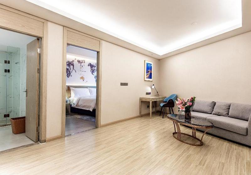 Kyriad Marvelous Hotel Shenzhen Linheng Plaza Liuyue Subway Station