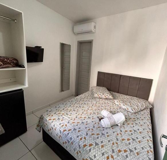 ペンション Paraná Bc