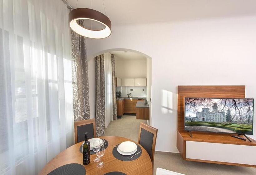 بنسيون Residence Hluboká