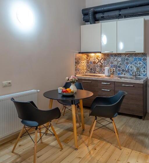 Wine Inn Borjomi Apart