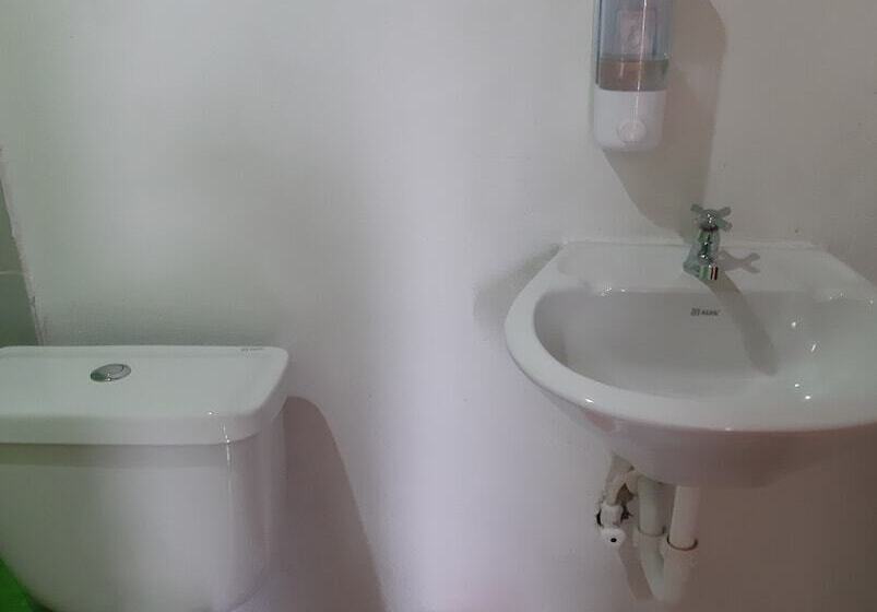 Общежитие Hostal Triangulo Del Cafe