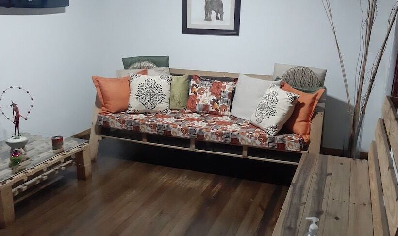 Общежитие Hostal Triangulo Del Cafe