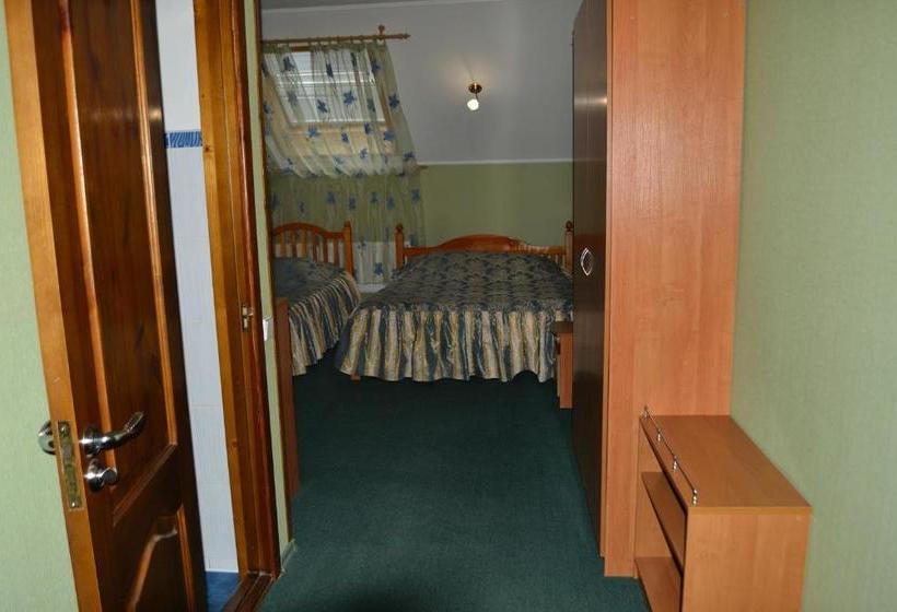 ユースホステル Piligrim 3