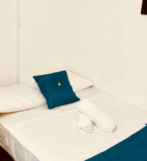 Общежитие Posada J&j Forbes  2