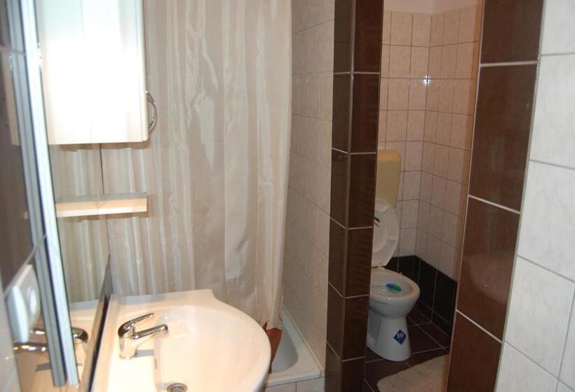 Belvárosi Panzió Pápa