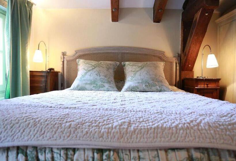 Отель De La Cathedrale Metz