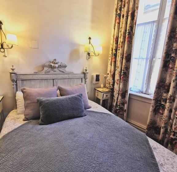 Отель De La Cathedrale Metz