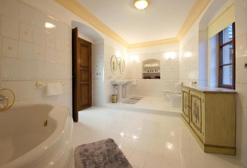 בית מלון כפרי Palace Kutna Hora